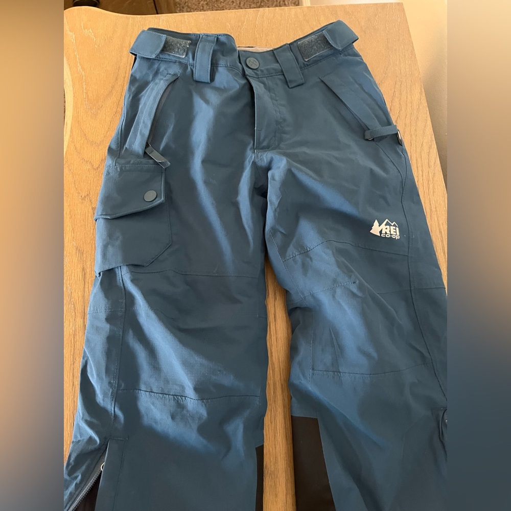Boys REI Co-Op ski pants, size xxsmall (4-5)